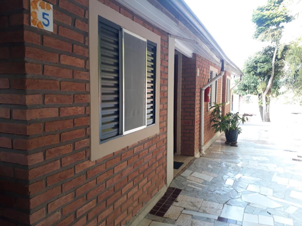 Pousada Vila Rica Cunha Extérieur photo